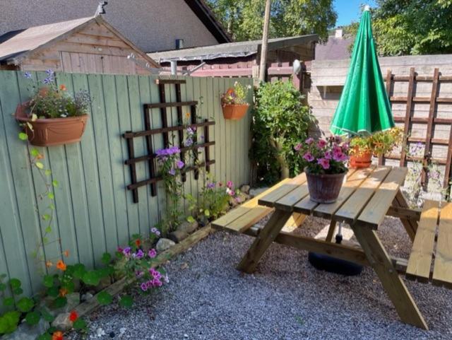 Willa The Wee Hoose Near Loch Ness, Private Garden, Private Parking Drumnadrochit Zewnętrze zdjęcie
